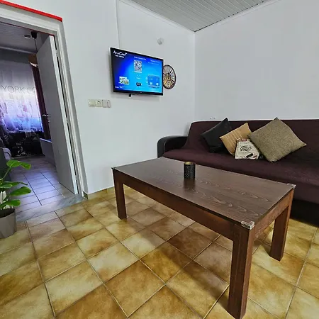 Lägenhet My Summerhouse Kremastí